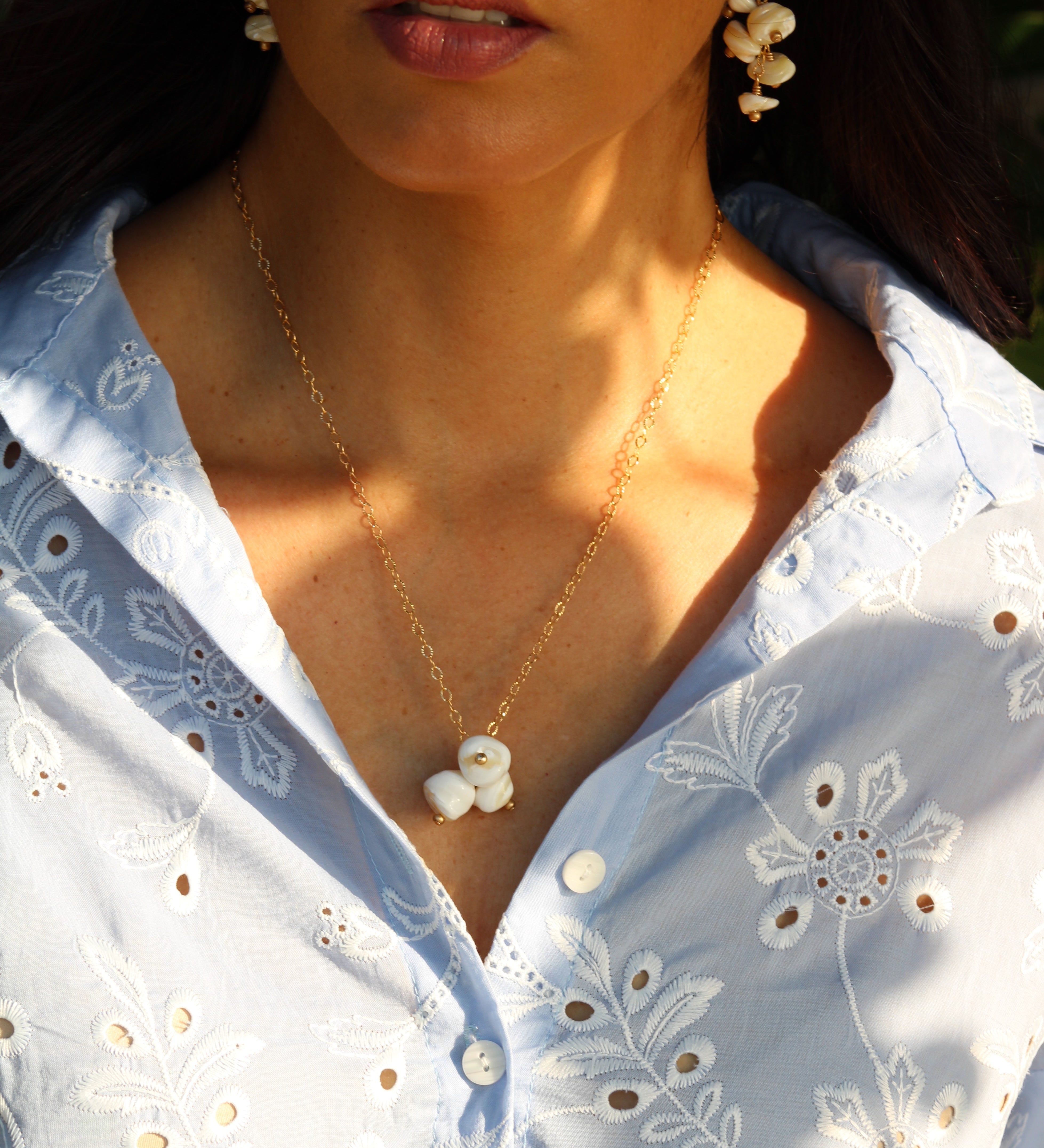 Mother Pearl Necklace