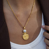 Regal Pearl Necklace